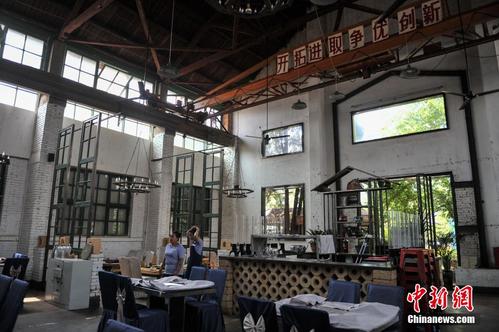 昆明重机厂转型文化创意区老厂房变餐厅